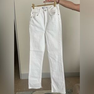 Zara White Jeans🤍